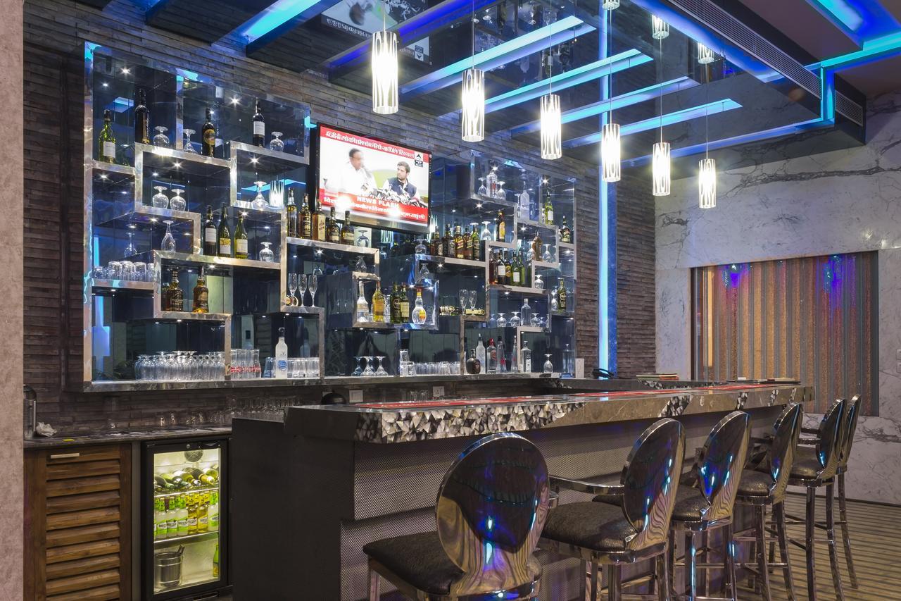 Club Florence Gurgaon Exterior photo